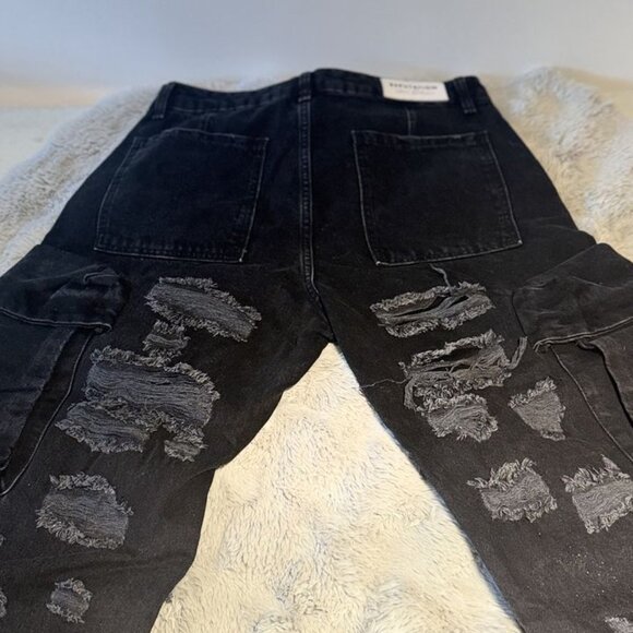 Reputation Studio Jean Flare Black , Flare Blue and Thrashed Jeans - Picture 6 of 10